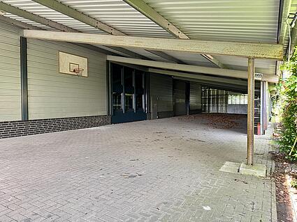Halle Überdachung