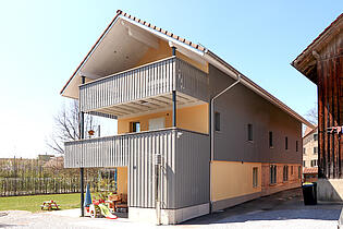 KZO00500_Luxuriöse 4.5 Zimmer Maisonette Wohnung an zentraler Lage in Pfäffikon