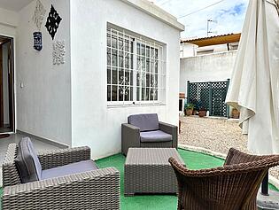 KPI1314 - Adosado en venta - Stadthaus zu verkaufen - Townhouse for sale - Townhouse te koop - www.kensington-ibiza.com - Noelle Politiek