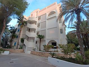 KPI1388 - Apartamento en venta - Wohnung zu verkaufen - Apartment for sale - appartement te koop - www.kensington-ibiza.com - Noelle Politiek