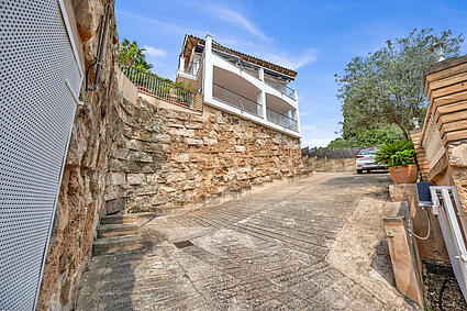 Villa in Costa d’en Blanes 32