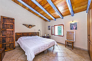 Finca con piscina Bunyola Mallorca dormitorio