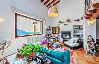Finca with pool in Bunyola Mallorca-living room
