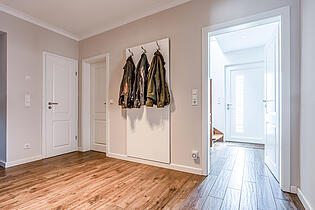 Flur mit Garderobe