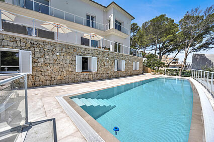 Luxury villa in Torrenova