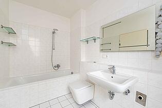 Badezimmer OG