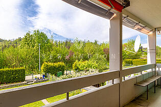 KZO00060 3.5 Zimmer Etagenwohnung in Zell - Blick ins Grüne