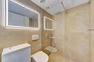 20. Guest bathroom