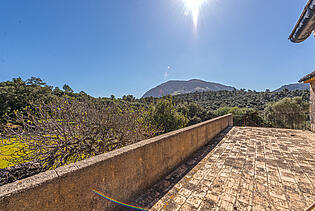 Finca-Escorca-Terrasse mit Blick