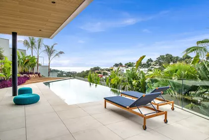 Pool 2