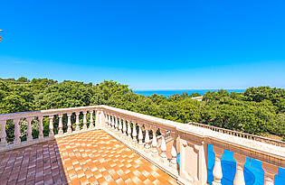 Finca-Valldemossa-Terrasse mit Meerblick