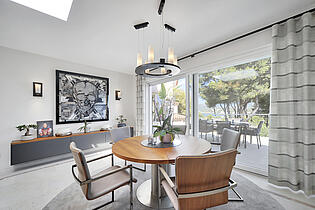 6. Dinning area