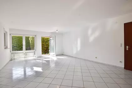Heller Wohn-/ Schlafbereich