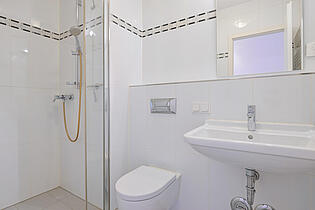 2. Badezimmer