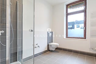 **Badezimmer 1.OG_KBR_399