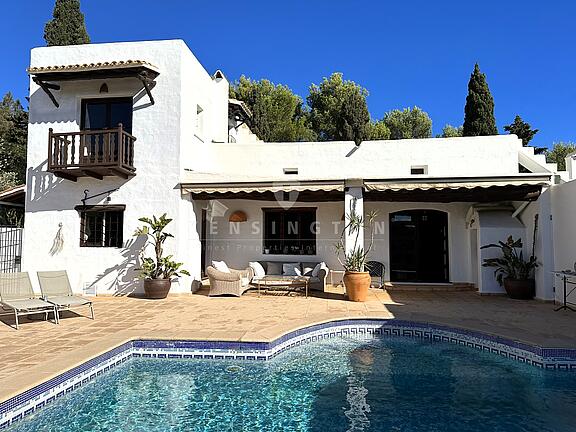 KPI1096 - Villa en venta - Villa zu verkaufen - Villa for sale - Villa te koop - www.kensington-ibiza.com - Noelle Politiek