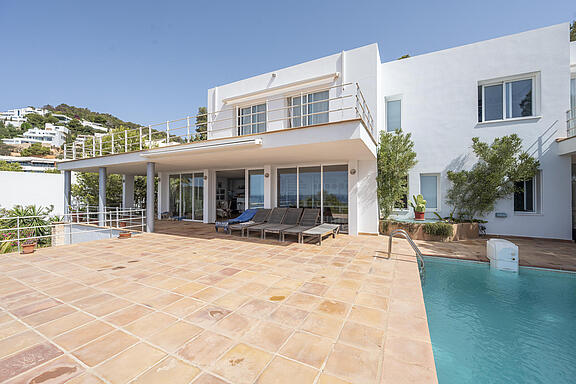KPI1273 - Villa en venta - Villa zu verkaufen - Villa for sale - Villa te koop - www.kensington-ibiza.com - Noelle Politiek