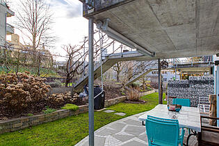 KZO00032 3.5 Zimmer Gartenwohnung in Uster - Gartensitzplatz und Garten