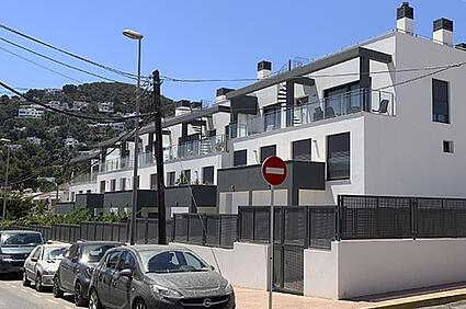 KPI1319 - Apartamento en venta - Wohnung zu verkaufen - Apartment for sale - appartement te koop - www.kensington-ibiza.com - Noelle Politiek