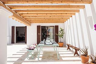 KPI1037 - Villa en venta - Villa zu verkaufen - Villa for sale - Villa te koop - www.kensington-ibiza.com - Noelle Politiek
