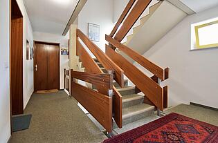 Gepflegtes Treppenhaus