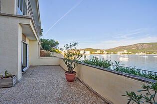 1. Sea view apartment for sale