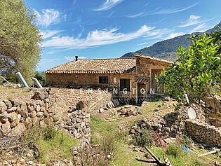 Finca in Deià