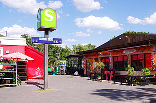 S-Bahn fußläufig