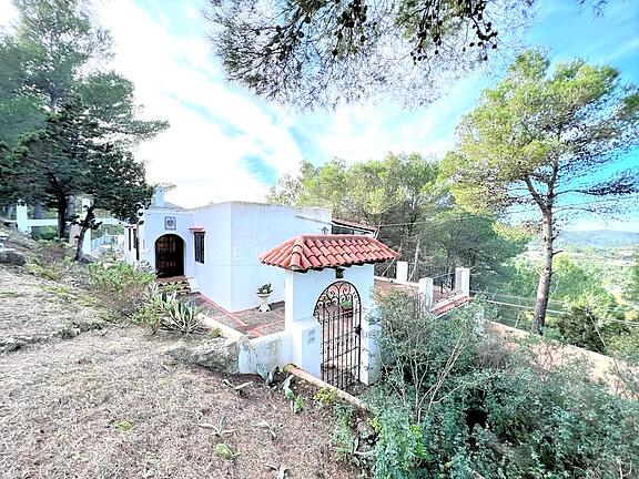 KPI1055 - Villa en venta - Villa zu verkaufen - Villa for sale - Villa te koop - www.kensington-ibiza.com - Noelle Politiek KPI1055 - Villa en venta - Villa zu verkaufen - Villa for sale - Villa te koop - www.kensington-ibiza.com - Noelle Politiek