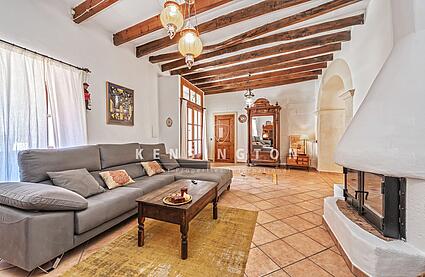 House in Ruberts, Mallorca-living room