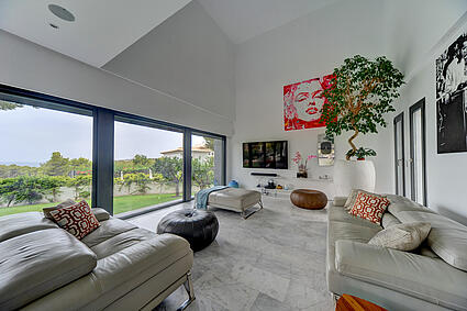 2009_01_1_2799 _800 _801 _802 _803 _804 _805 N_Y_Interior