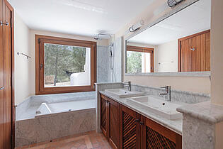 KPI1431 - Villa en venta - Villa zu verkaufen - Villa for sale - Villa te koop - www.kensington-ibiza.com - Noelle Politiek