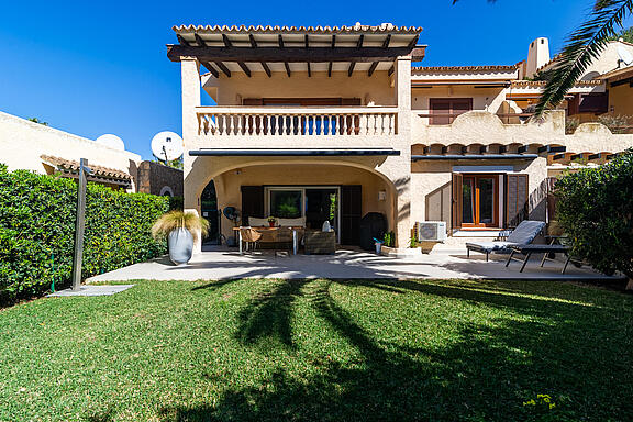 Exterior Exterior
