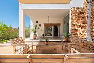 KPI1412 - Villa en venta - Villa zu verkaufen - Villa for sale - Villa te koop - www.kensington-ibiza.com - Noelle Politiek