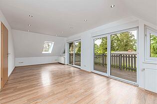 Schlafzimmer 2 mit Süd-Balkon