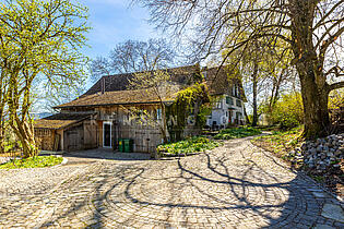 KZO00508 Hof / Vorplatz 