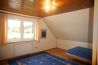 Schlafzimmer II im Dachgeschoss