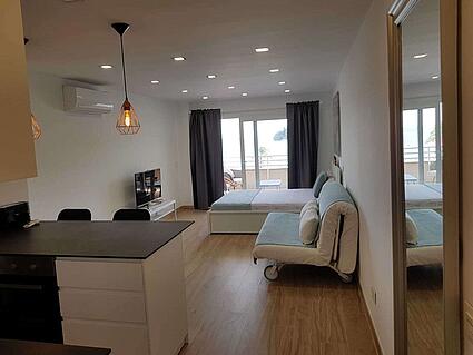 Waterfront studio in Magaluf Wavehouse
