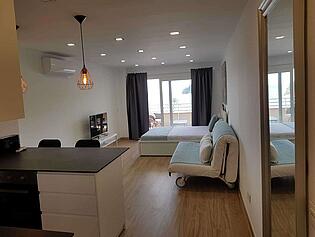 Waterfront studio in Magaluf Wavehouse