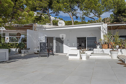 KPI1098 - Adosado en venta - Reihenhaus zu verkaufen - Townhouse for sale - Townhouse te koop - www.kensington-ibiza.com - Noelle Politiek