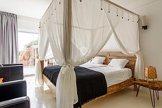 KPI1036 - Villa en venta - Villa zu verkaufen - Villa for sale - Villa te koop - www.kensington-ibiza.com - Noelle Politiek