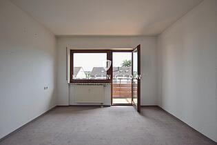 Schlafzimmer / Kinderzimmer