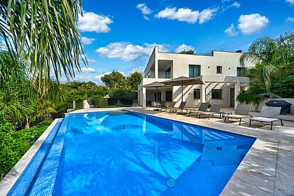 1. Modern villa for sale in Sol de Mallorca