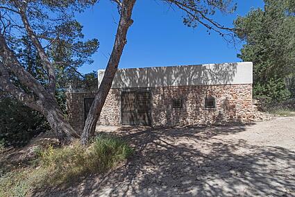 KPI1383 Finca en venta - Finca zu verkaufen - Finca for sale - Finca te koop - www.kensington-ibiza.com - Noelle Politiek