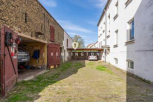 Innenhof Carport