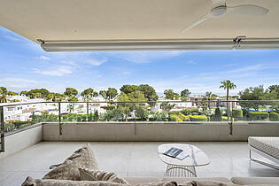 Sea view terrace in Sol de Mallorca