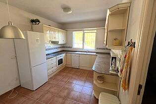 KPI1232 - Villa en venta - Villa zum Kauf - Villa for sale - Villa te koop - www.kensington-ibiza.com - Noelle Politiek