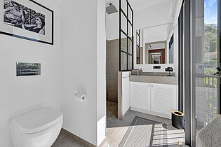 Bathroom en suite 2nd bedroom villa Costa d´en Blanes