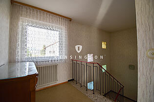 KSW465-Einfamilienhaus in Arzheim-Treppe