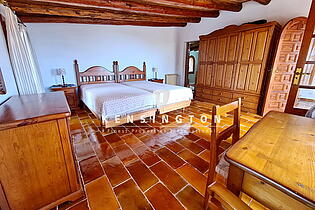 12 Schlafzimmer 1 Etage a